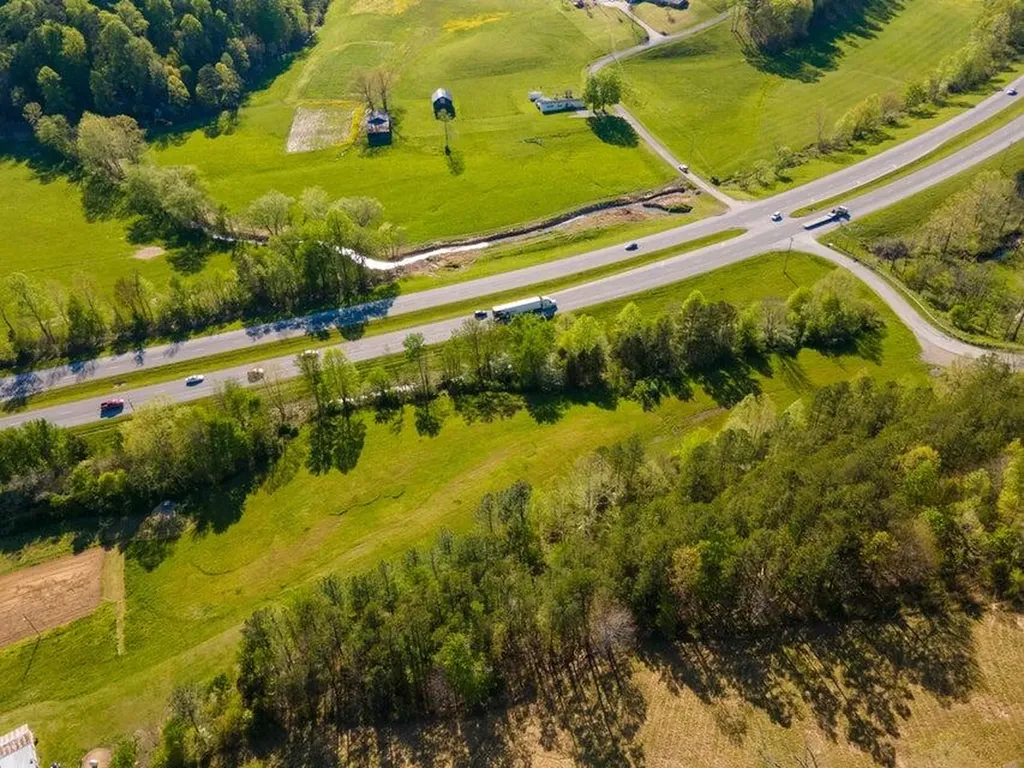 999 E 25 Highway Gray KY 40734