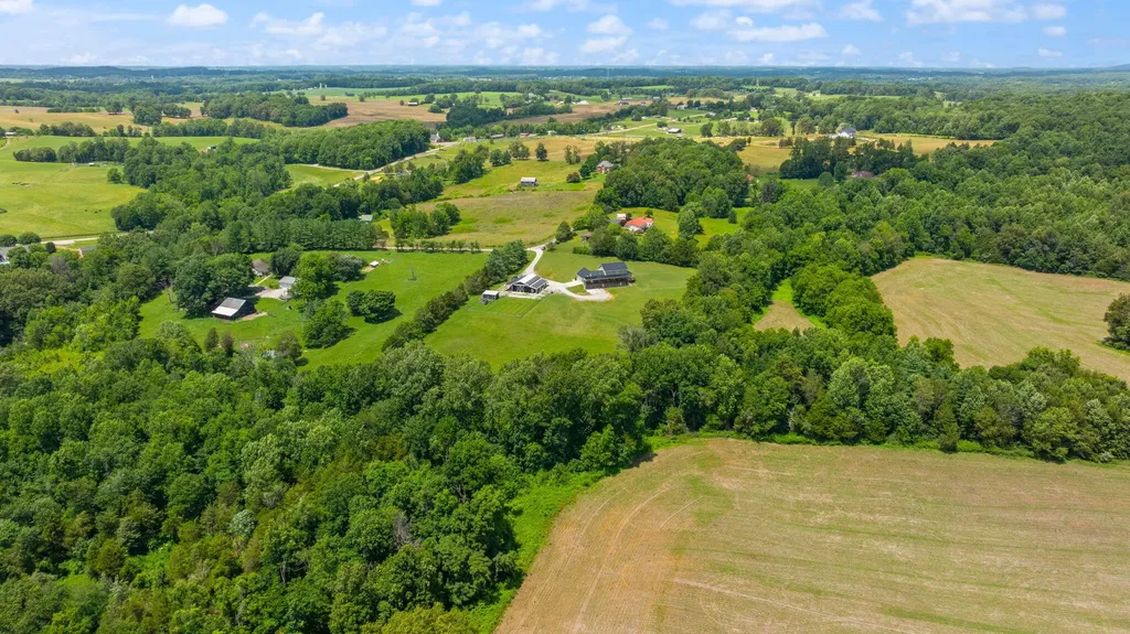 217 N Cave Springs Road Somerset KY 42503