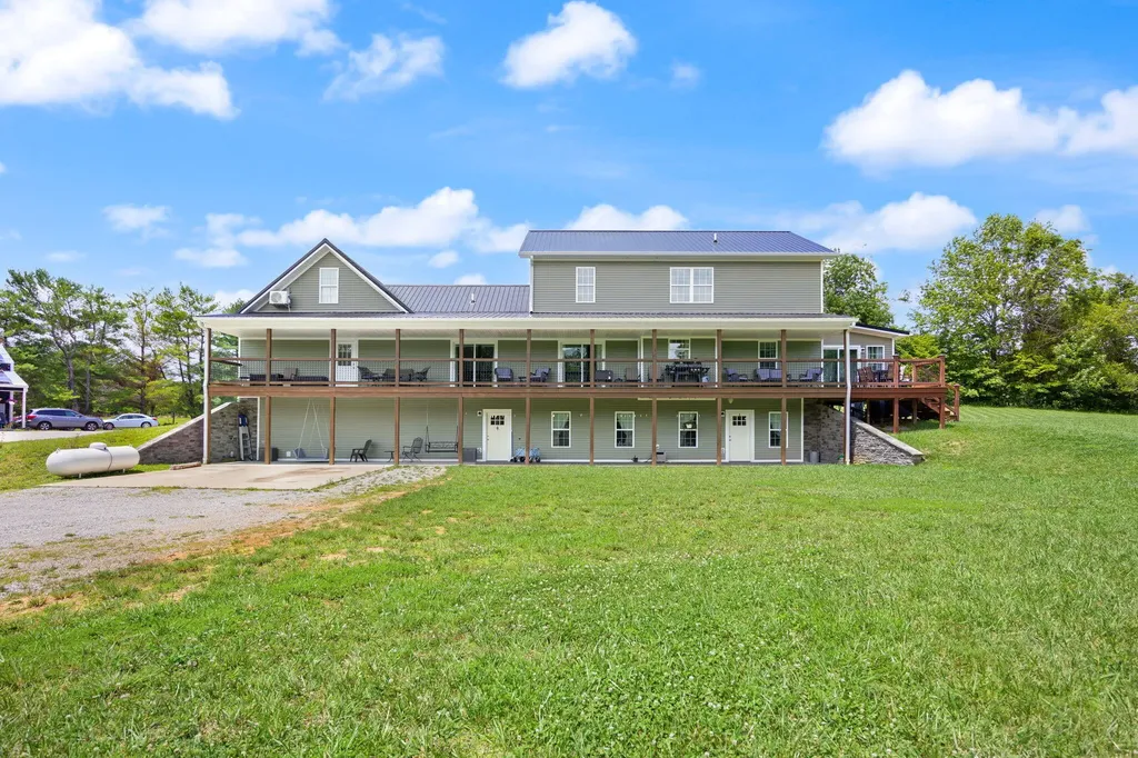217 N Cave Springs Road Somerset KY 42503