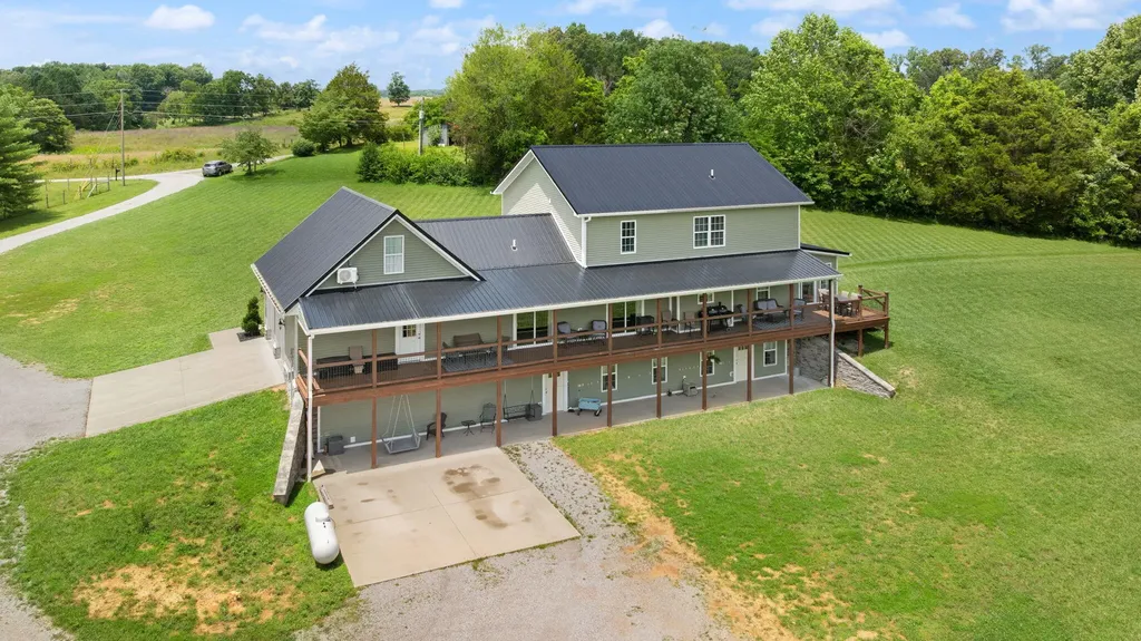 217 N Cave Springs Road Somerset KY 42503