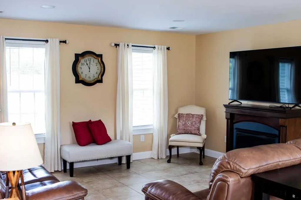 217 N Cave Springs Road Somerset KY 42503