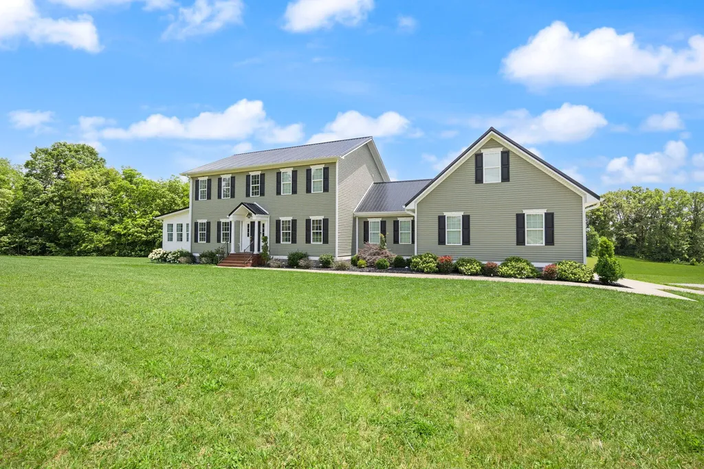 217 N Cave Springs Road Somerset KY 42503