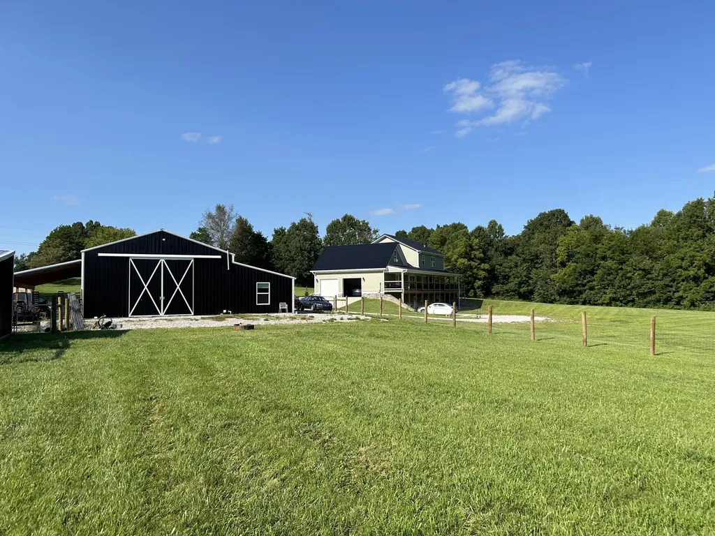 217 N Cave Springs Road Somerset KY 42503