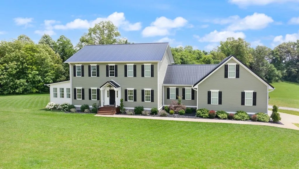 217 N Cave Springs Road Somerset KY 42503