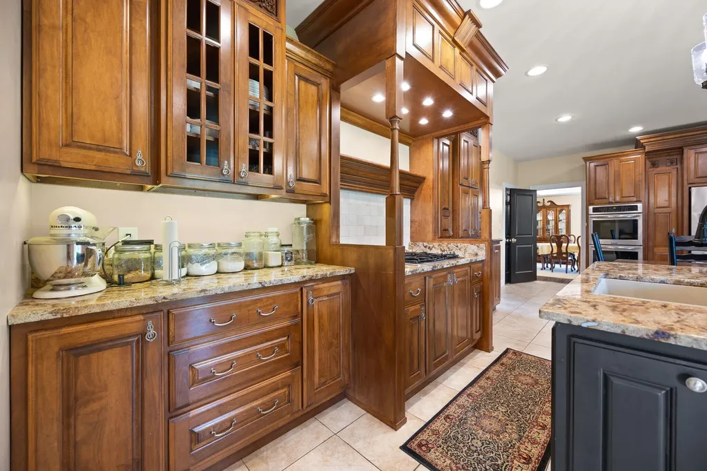 217 N Cave Springs Road Somerset KY 42503