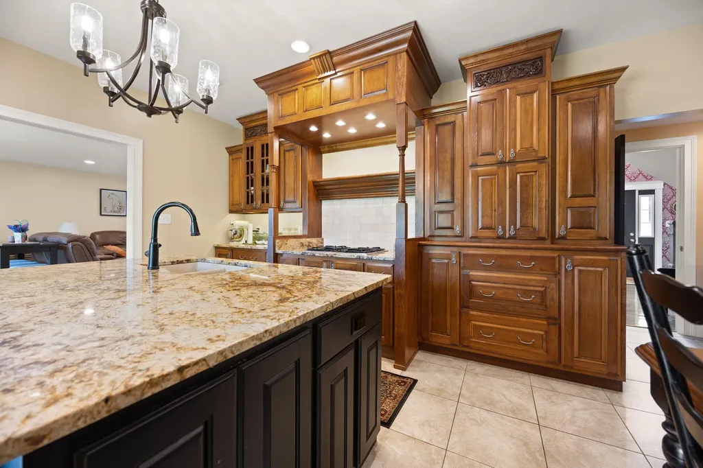217 N Cave Springs Road Somerset KY 42503