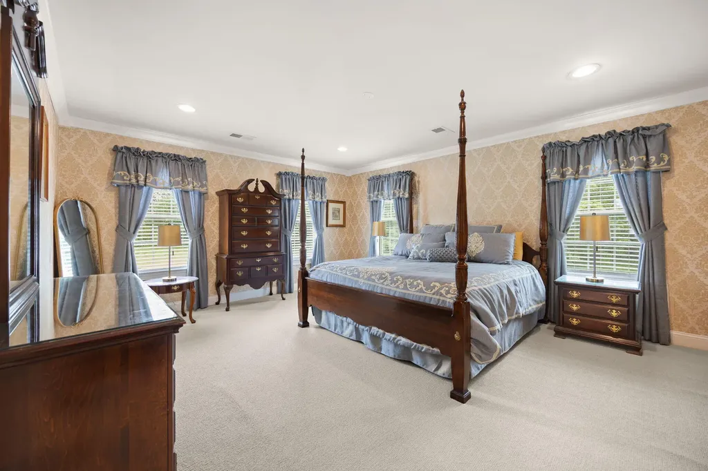 217 N Cave Springs Road Somerset KY 42503