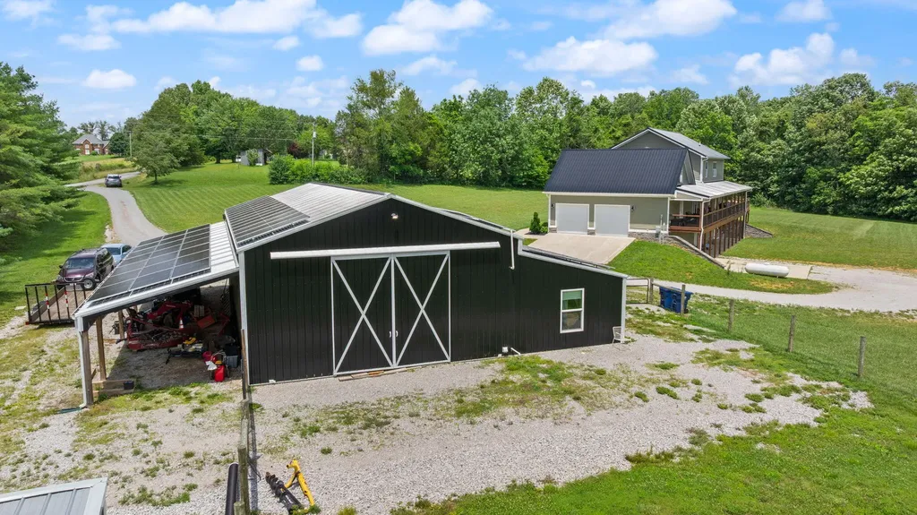 217 N Cave Springs Road Somerset KY 42503