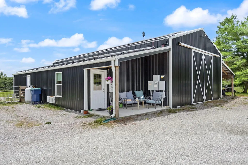217 N Cave Springs Road Somerset KY 42503