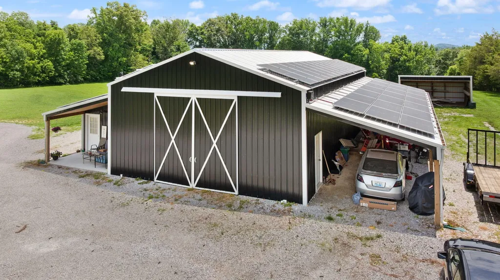 217 N Cave Springs Road Somerset KY 42503