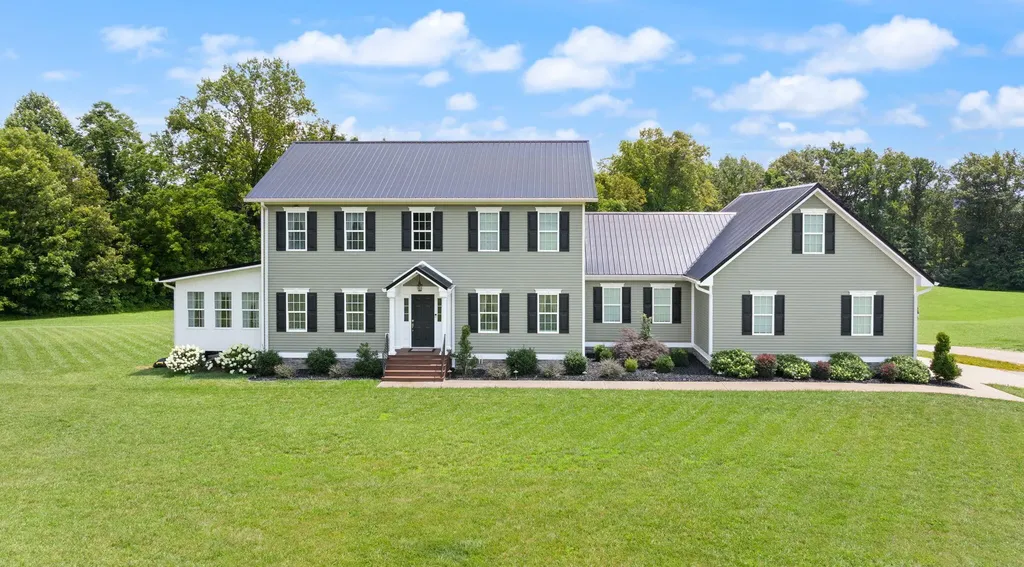 217 N Cave Springs Road Somerset KY 42503