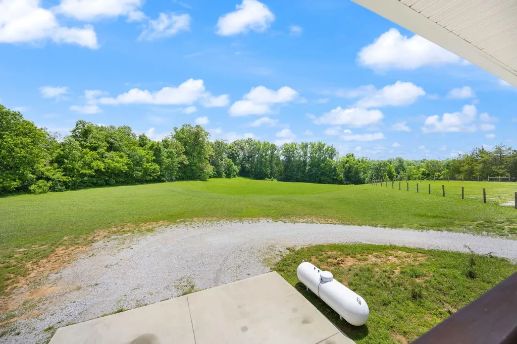 217 N Cave Springs Road Somerset KY 42503