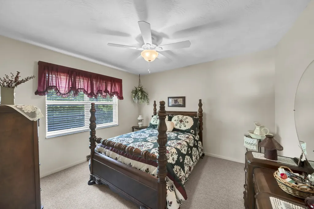 175 N Bend Road Stanton KY 40380