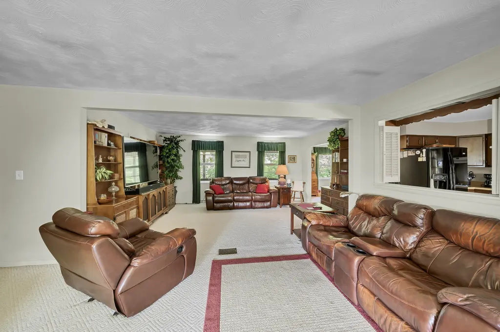 175 N Bend Road Stanton KY 40380