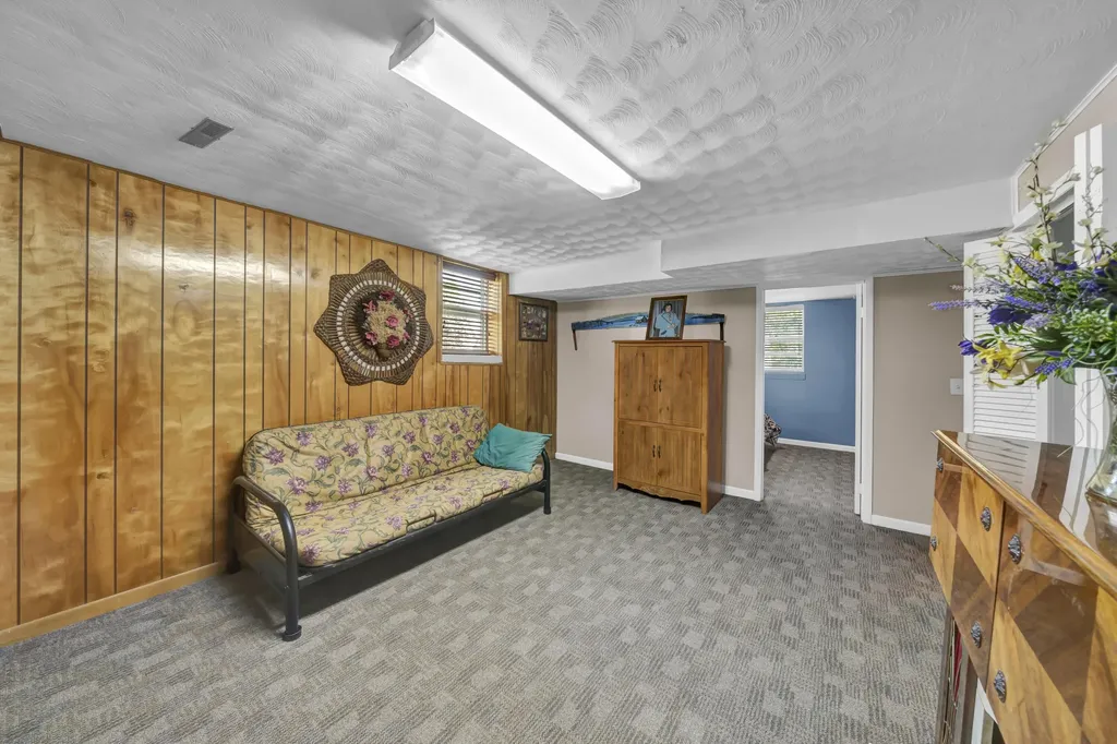 175 N Bend Road Stanton KY 40380