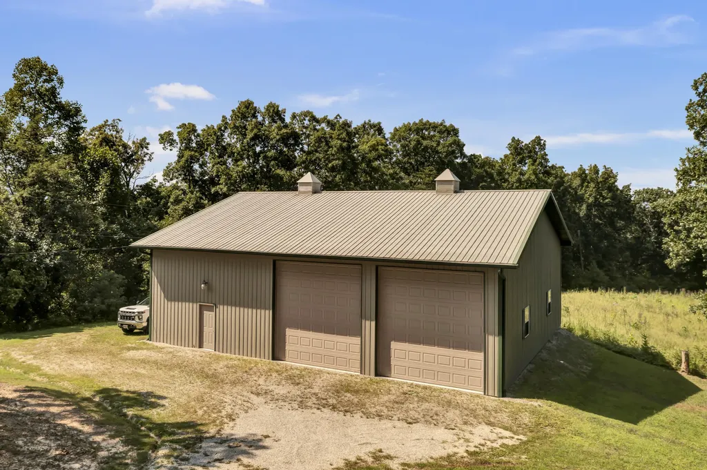 175 N Bend Road Stanton KY 40380