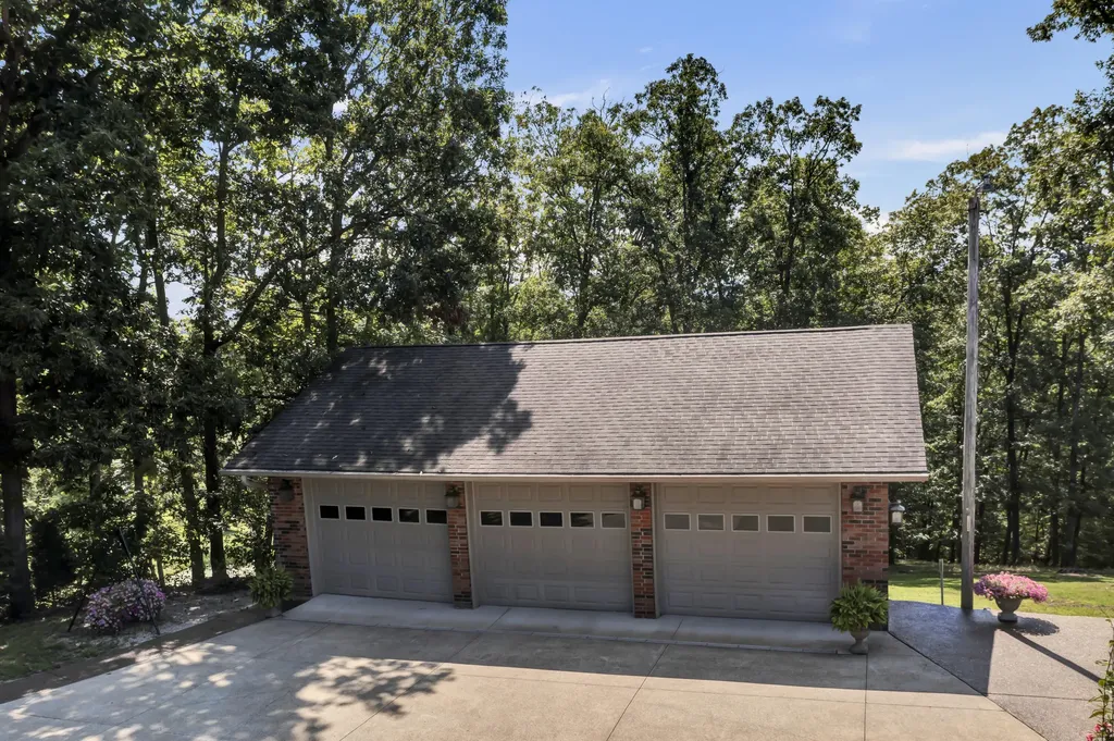 175 N Bend Road Stanton KY 40380