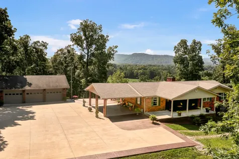 175 N Bend Road Stanton KY 40380