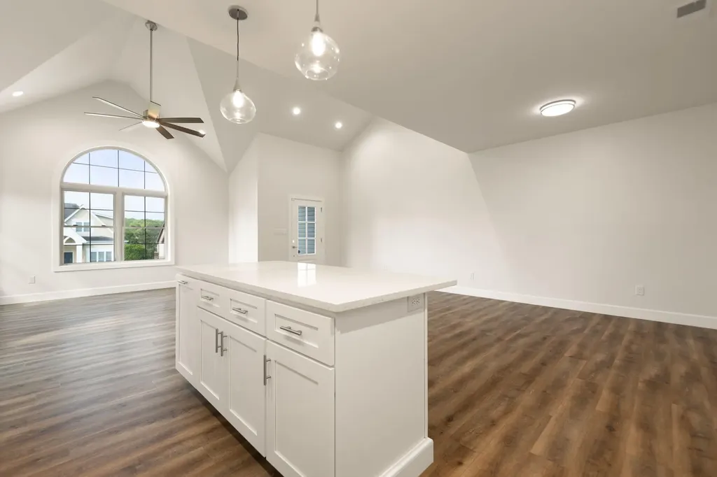 118 A W Canterbury Drive Bronston KY 42518