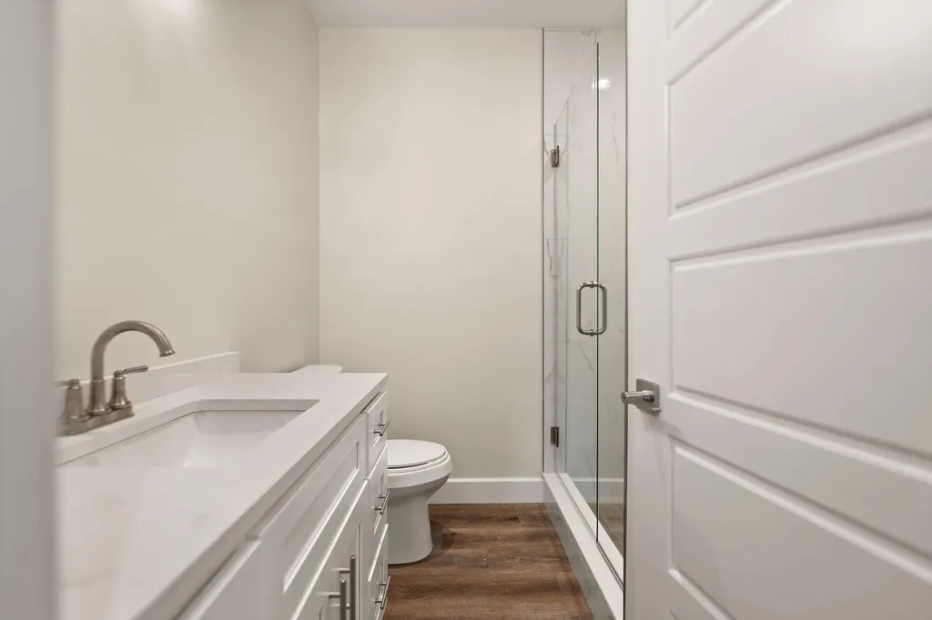 118 A W Canterbury Drive Bronston KY 42518