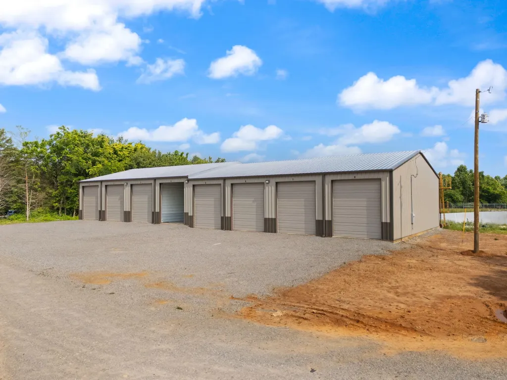 118 A W Canterbury Drive Bronston KY 42518
