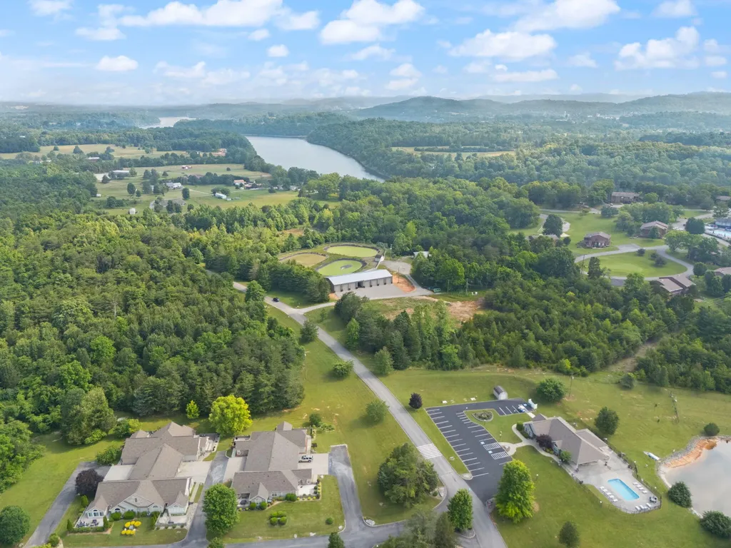 118 A W Canterbury Drive Bronston KY 42518