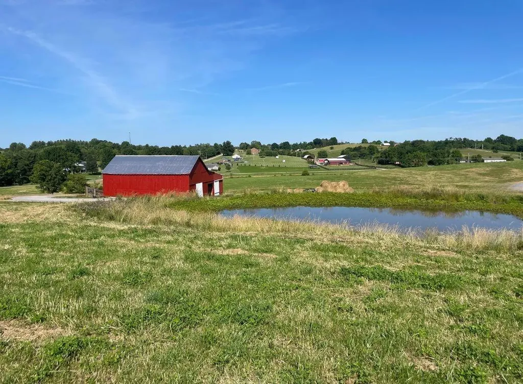 190 Creekside Farms Drive Cynthiana KY 41031