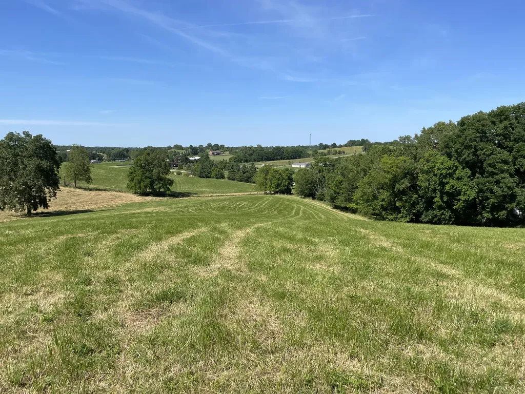 668 Creekside Farms Drive Cynthiana KY 41031