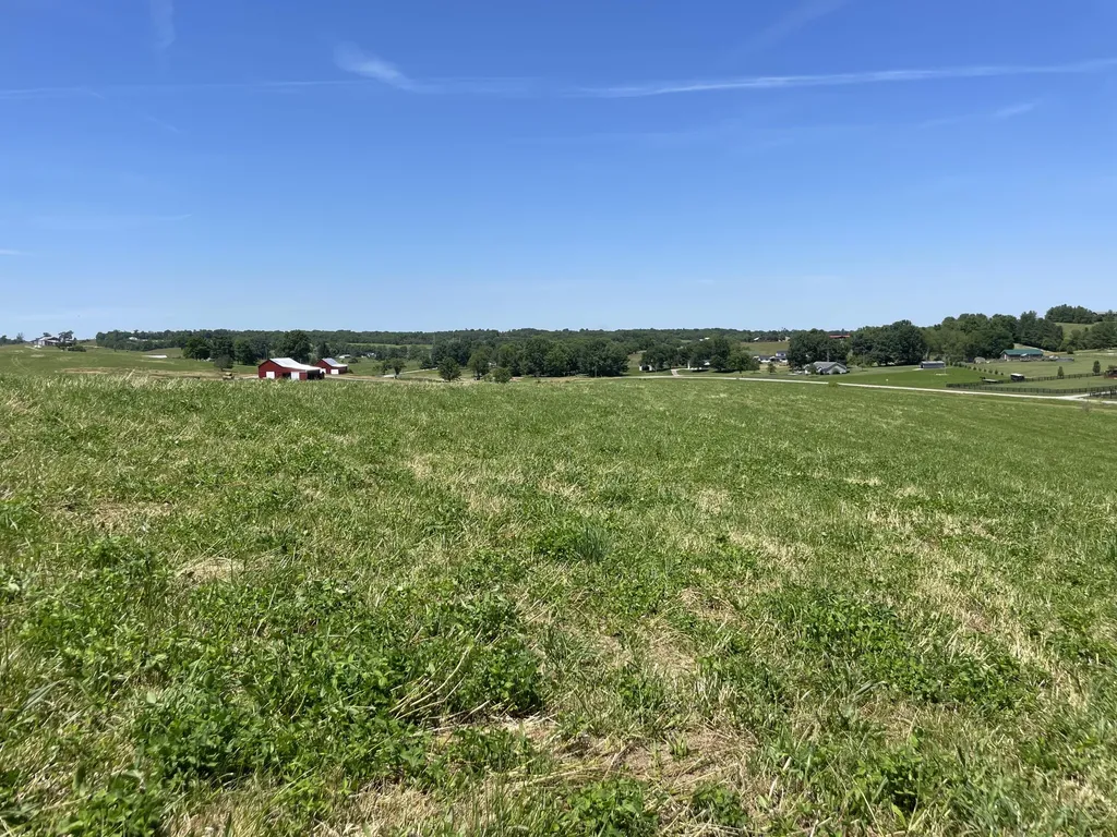 221 Eagle Ridge Lane Cynthiana KY 41031