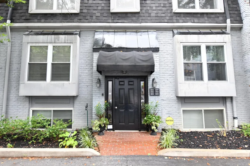 Lexington KY, 125 Forest Avenue, Unit 3103