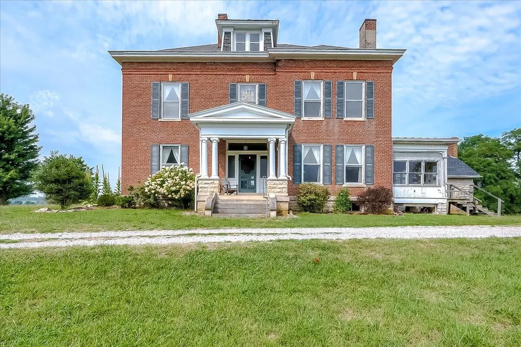 2888 Bardstown Road Springfield KY 40069