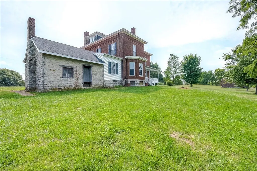 2888 Bardstown Road Springfield KY 40069