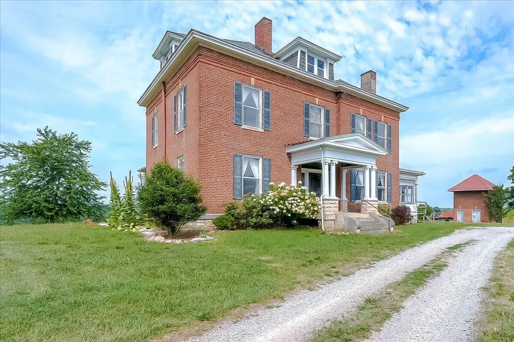 2888 Bardstown Road Springfield KY 40069