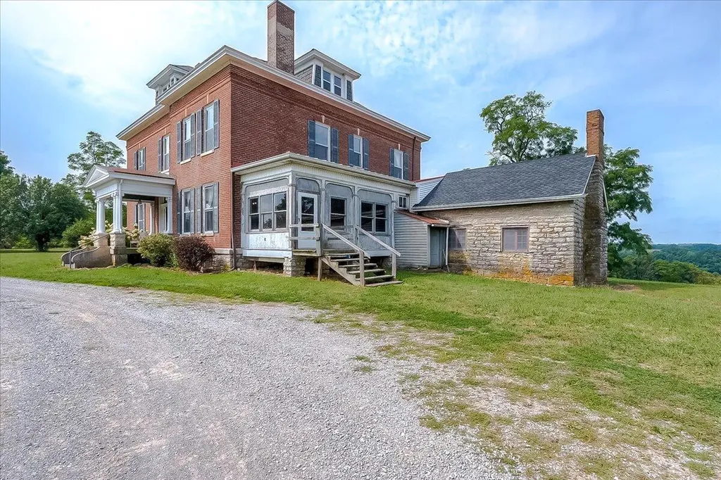 2888 Bardstown Road Springfield KY 40069