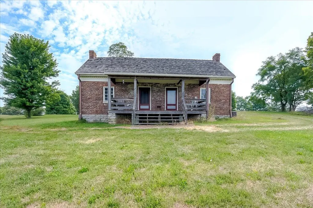2888 Bardstown Road Springfield KY 40069