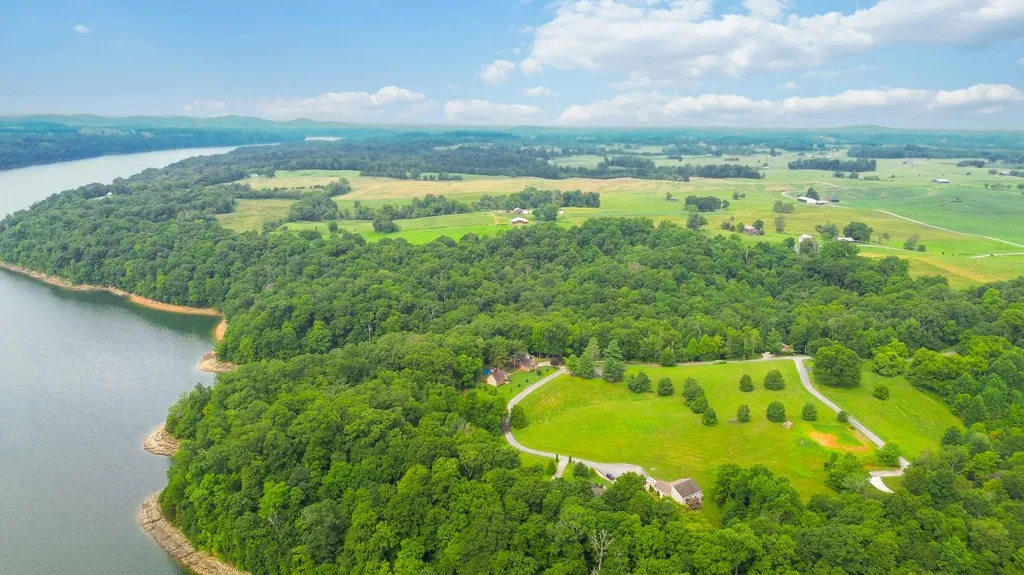 75 Fishing Creek Road Nancy KY 42544