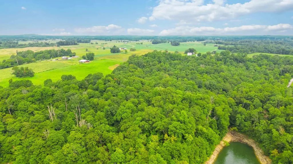 75 Fishing Creek Road Nancy KY 42544