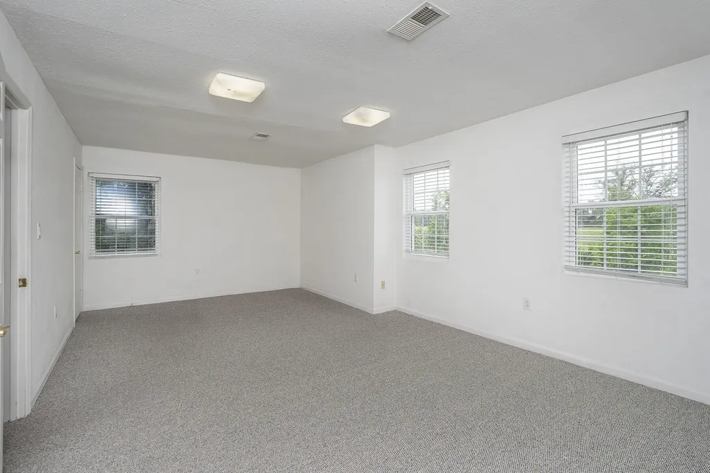 245 Key Highway 1050 Jeffersonville KY 40337