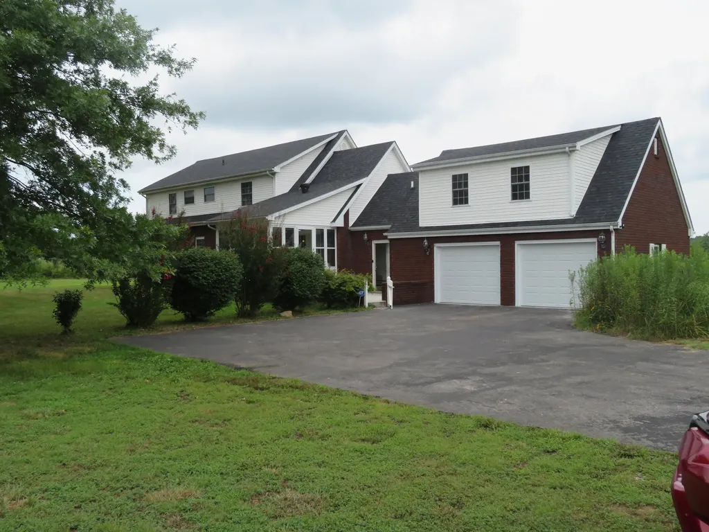 245 Key Highway 1050 Jeffersonville KY 40337
