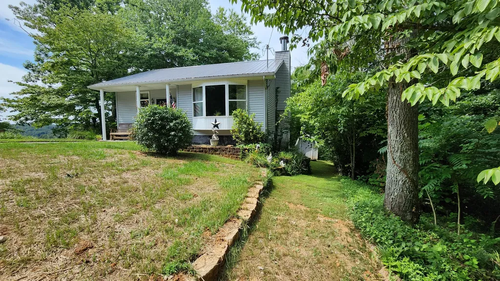 55 Lakeview Drive Albany KY 42602