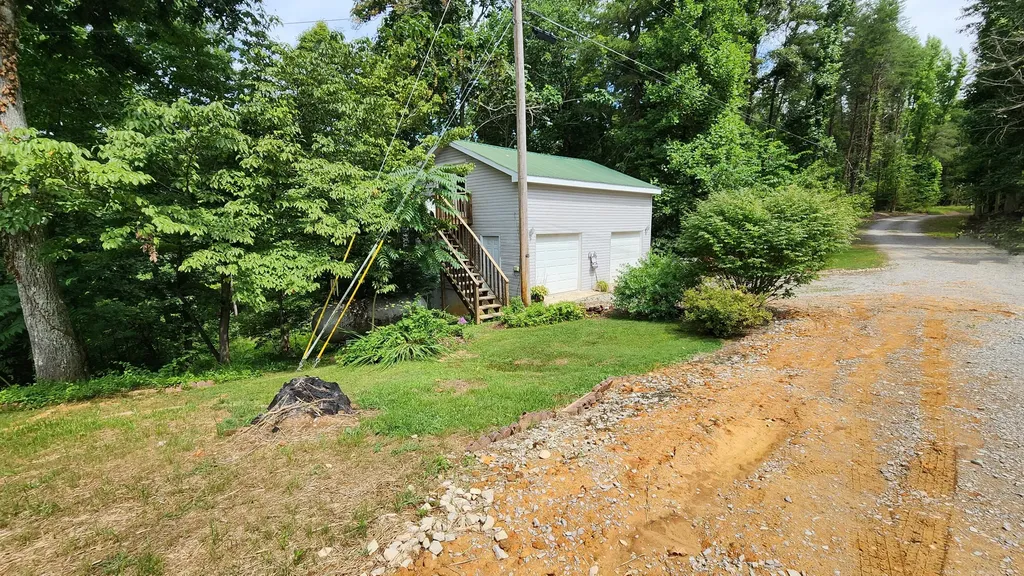 55 Lakeview Drive Albany KY 42602