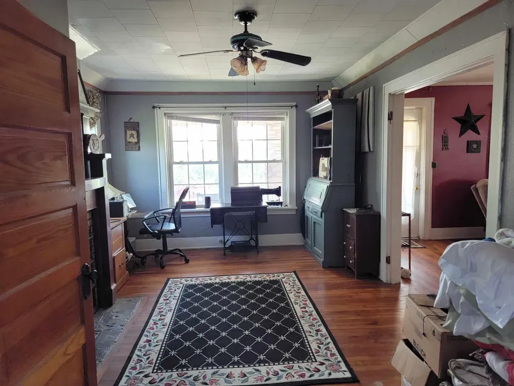 159 E Walnut Street Mount Olivet KY 41064