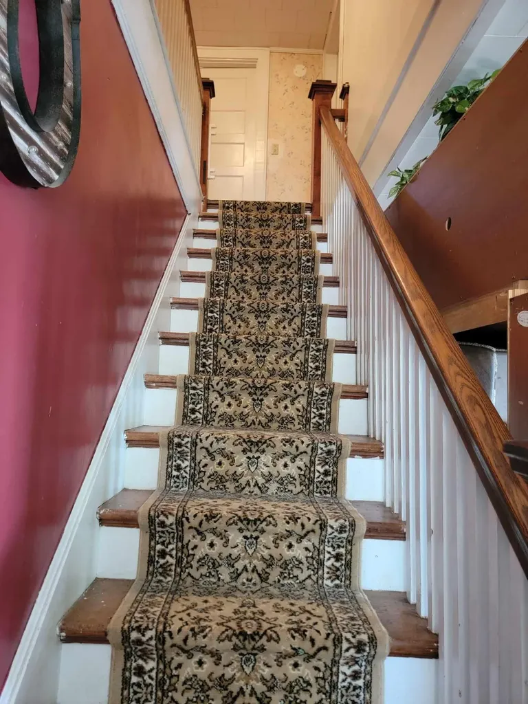 159 E Walnut Street Mount Olivet KY 41064