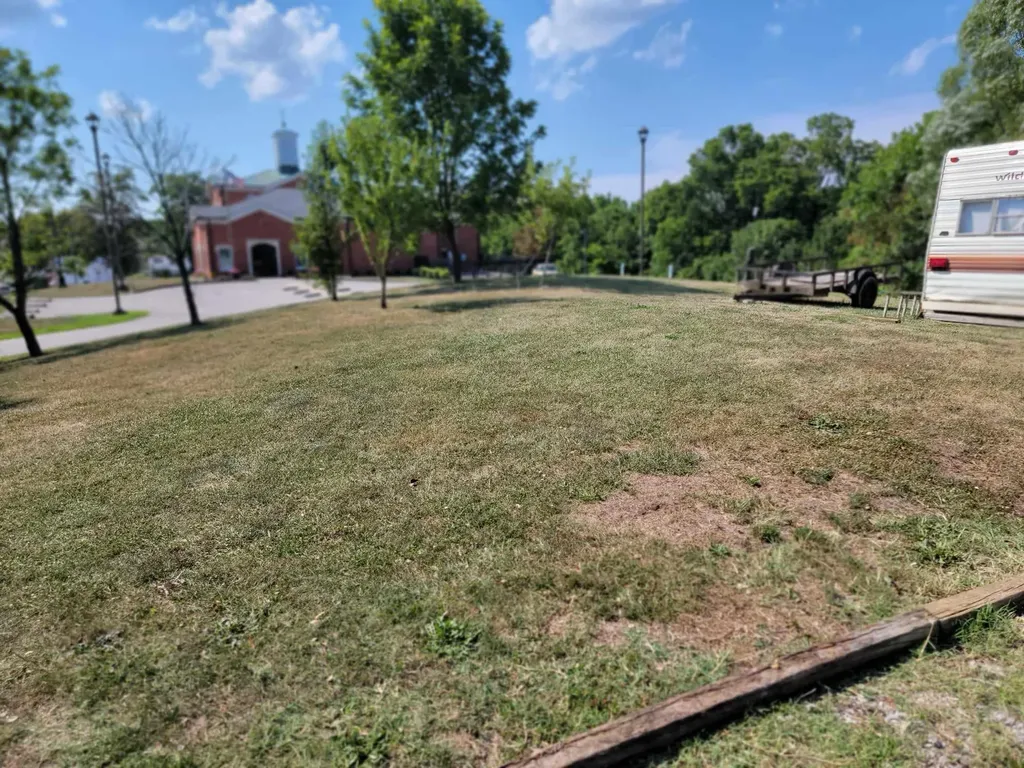 159 E Walnut Street Mount Olivet KY 41064
