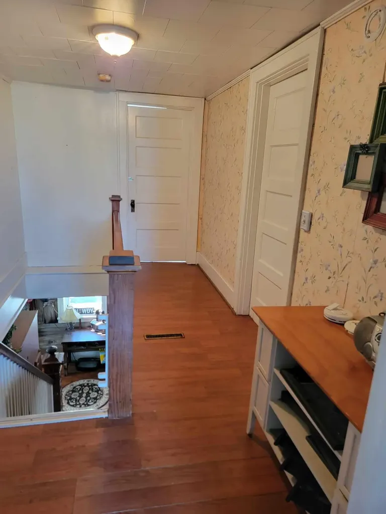 159 E Walnut Street Mount Olivet KY 41064