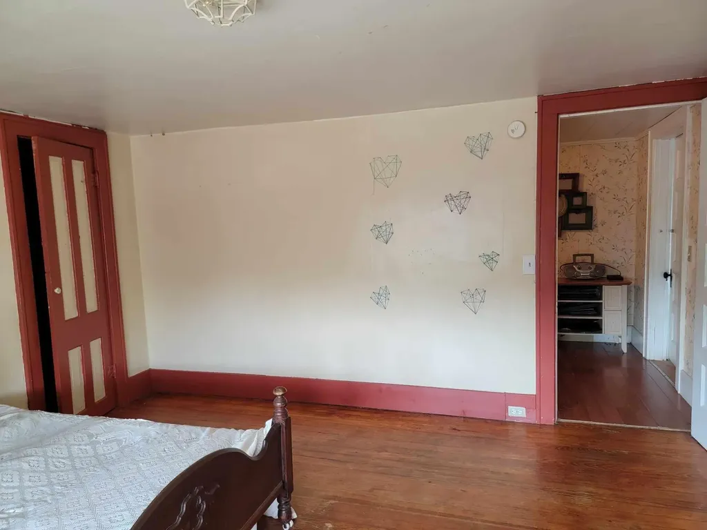 159 E Walnut Street Mount Olivet KY 41064
