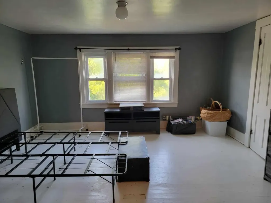 159 E Walnut Street Mount Olivet KY 41064