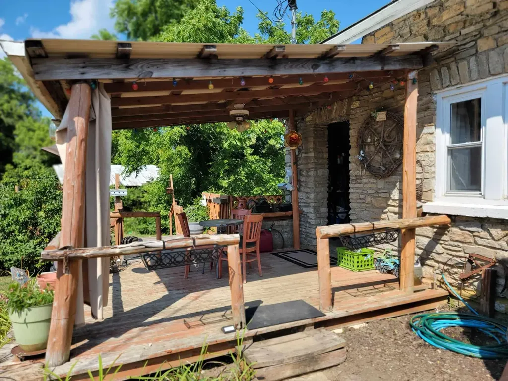 159 E Walnut Street Mount Olivet KY 41064