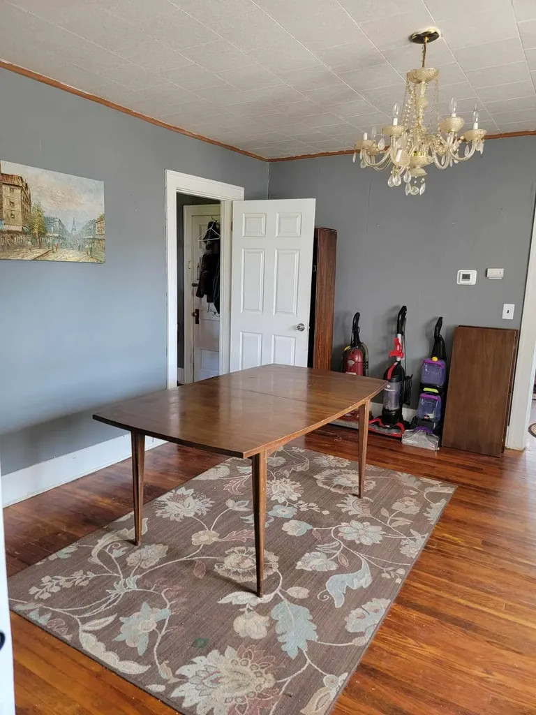 159 E Walnut Street Mount Olivet KY 41064