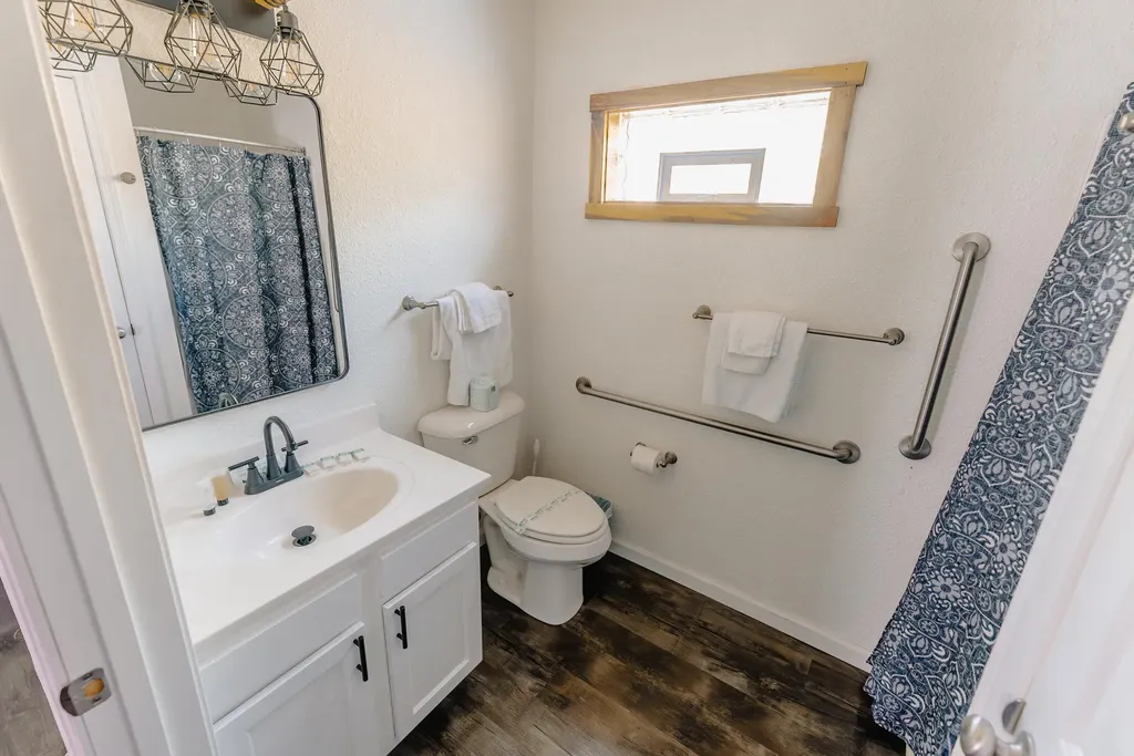 1655 Ky-92 Jamestown KY 42629